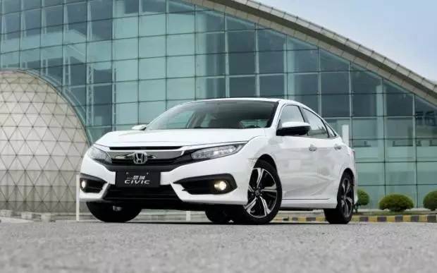 養(yǎng)眼+給力，第十代CIVIC（思域）才是年輕人標(biāo)配