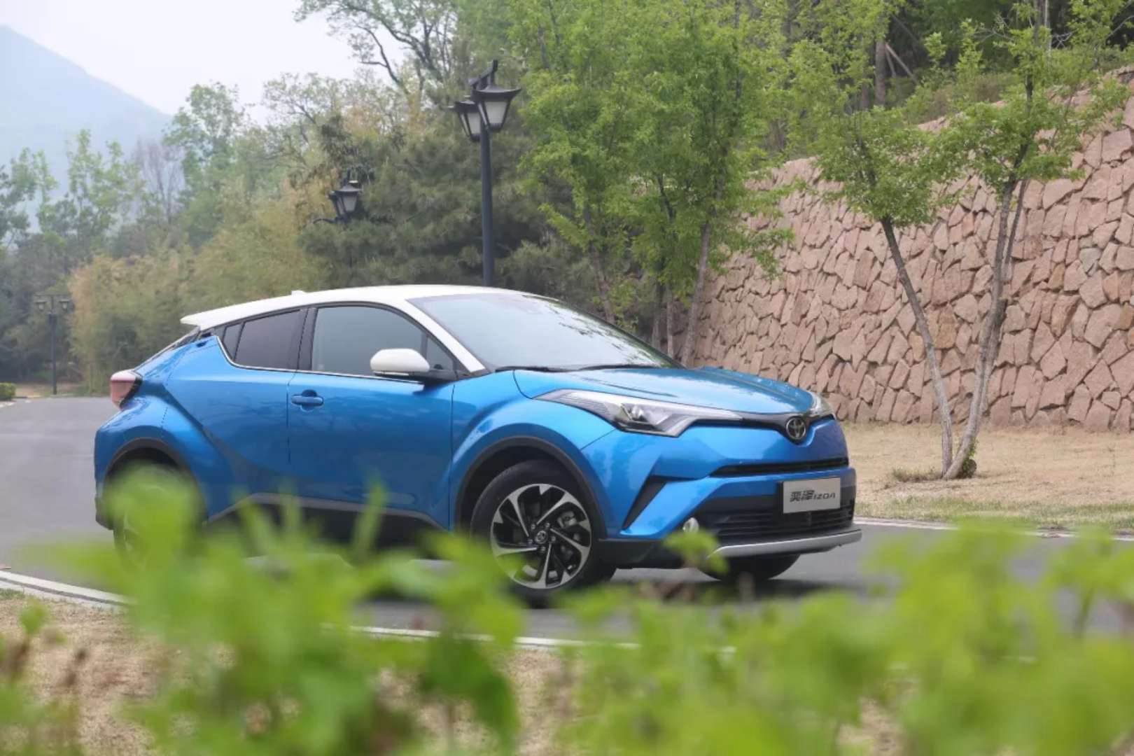 奕' s ME 求解！在車?yán)锏淖畲笠曇敖嵌仁巧耨R？